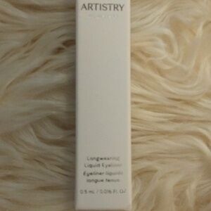 Artistry Eye Liner New never used